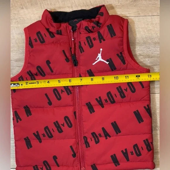 Jordan Infant Puffer Vest Size 24 Months - Picture 4 of 6